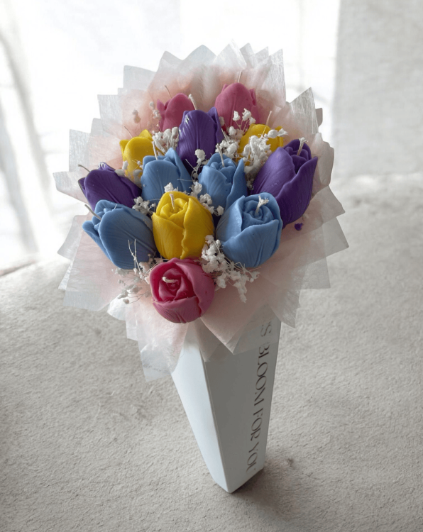 tulipany-ze-swiec-sojowych-bukiet-handmade.jpg.png